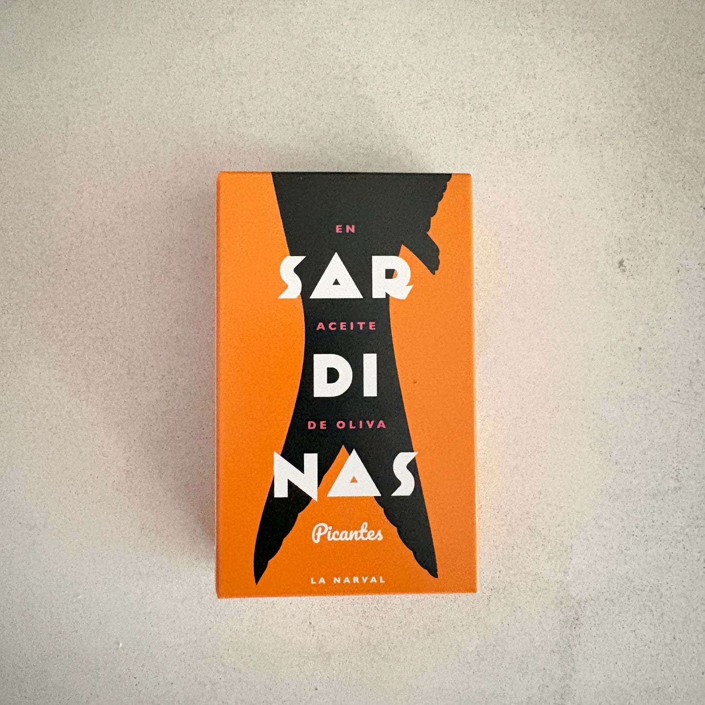 Sardines in spicy sauce, salsa Picante. La Narval