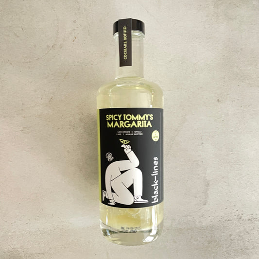 Spicy Tommy’s Margarita  . Black Lines Cocktais